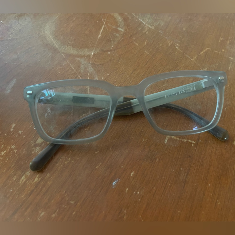 Penguin eyeglasses barely worn